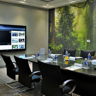 Conference Breakaway 20 Seater 1