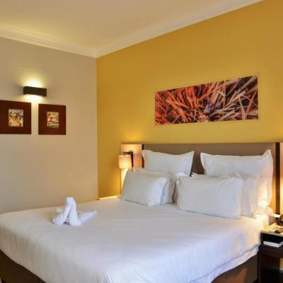 Cresta Oasis Self Sponsored 6